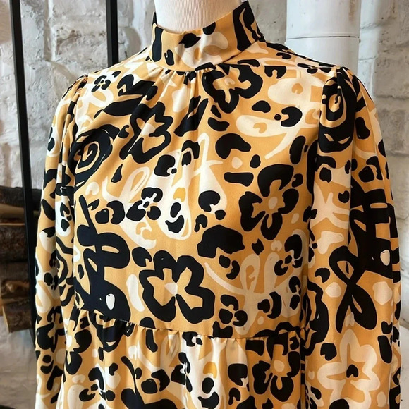 Dazey LA | Fierce Floral Cake Dress - Picture 2 of 10